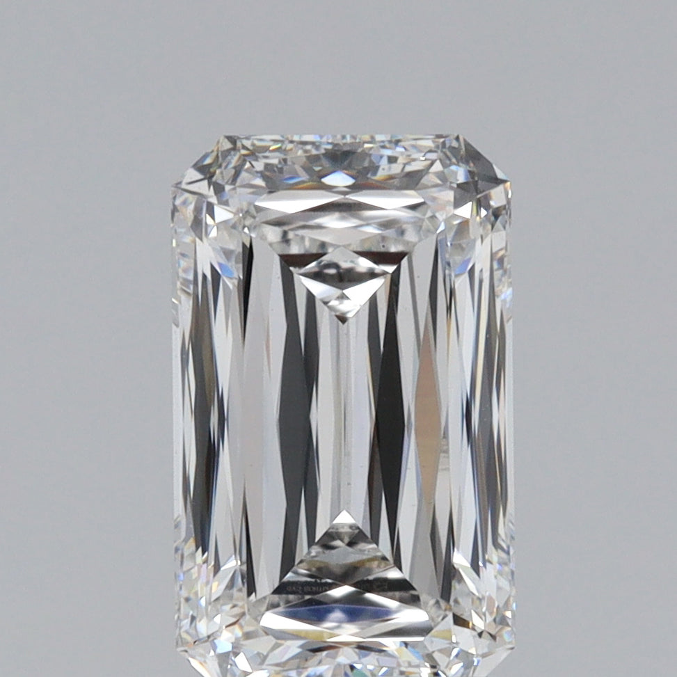2.42ct | F/VS1 Emerald Shape Lattice Cut Lab Diamond (IGI)-LITHOS Diamond