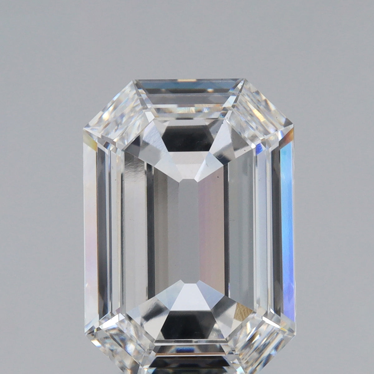 4.07ct | E/VS1 Antique Octagon Shape Step Cut Lab Diamond (IGI)-LITHOS Diamond