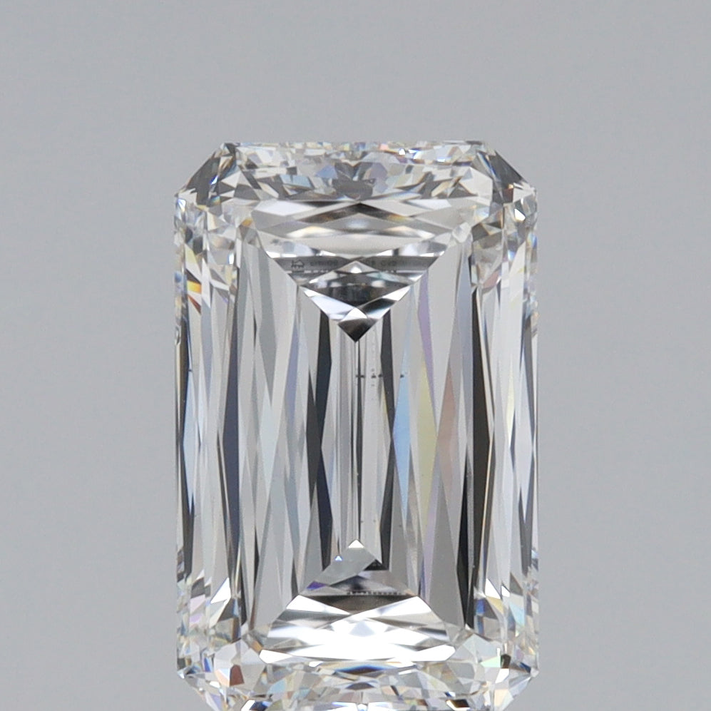 2.70ct | F/VS1 Emerald Shape Lattice Cut Lab Diamond (IGI)-LITHOS Diamond