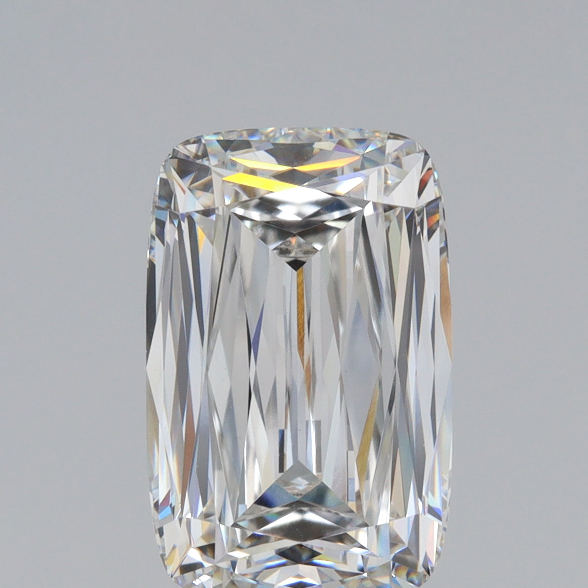 4.23ct | F/VVS2 Cushion Shape Lattice Cut Lab Diamond (IGI)