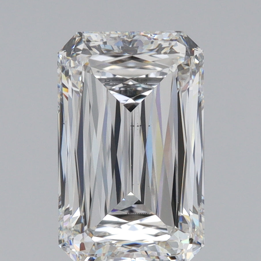 2.70ct | F/VS1 Emerald Shape Lattice Cut Lab Diamond (IGI)