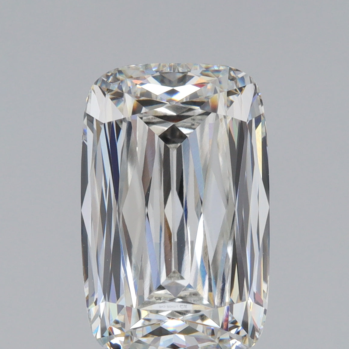 4.37ct | G/VVS2 Cushion Shape Lattice Cut Lab Diamond (IGI)