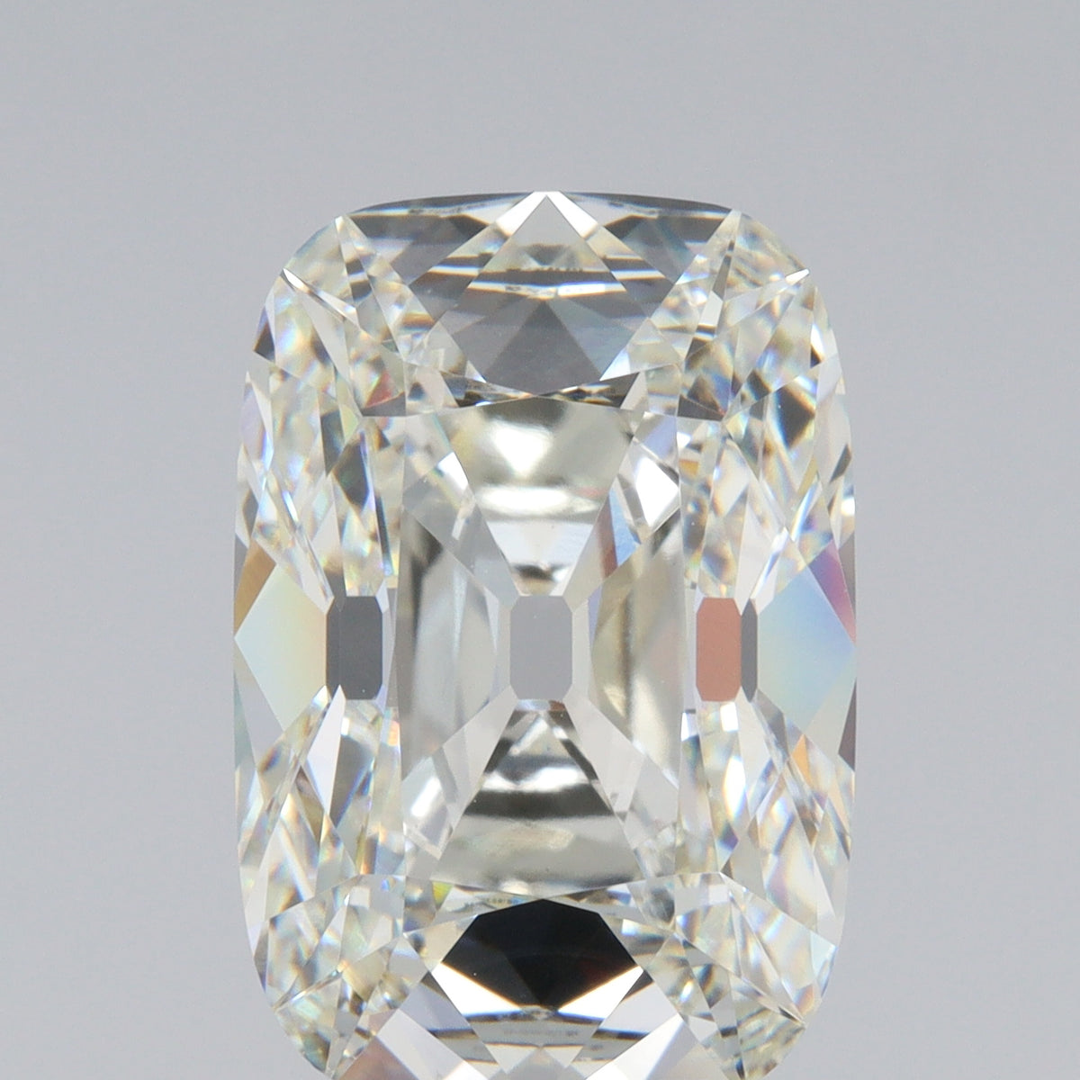8.01ct | G/VS1 Cushion Shape Old Mine Cut Lab Diamond (IGI)