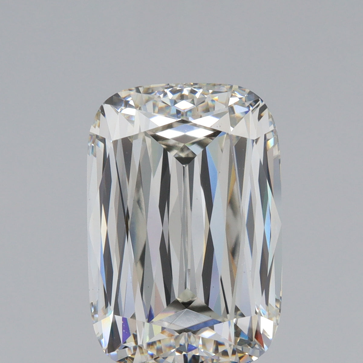 5.89ct | I/VS1 Cushion Shape Lattice Cut Lab Diamond (IGI)