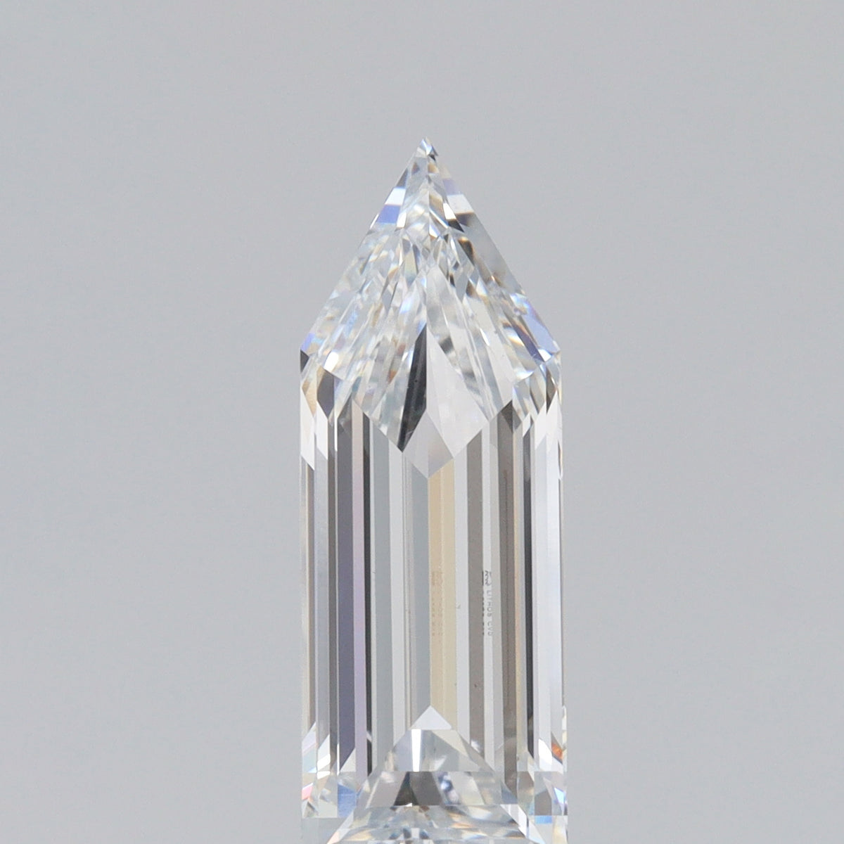 2.56ct | F/VS1 Bullet Shape Step Cut Lab Diamond (IGI)