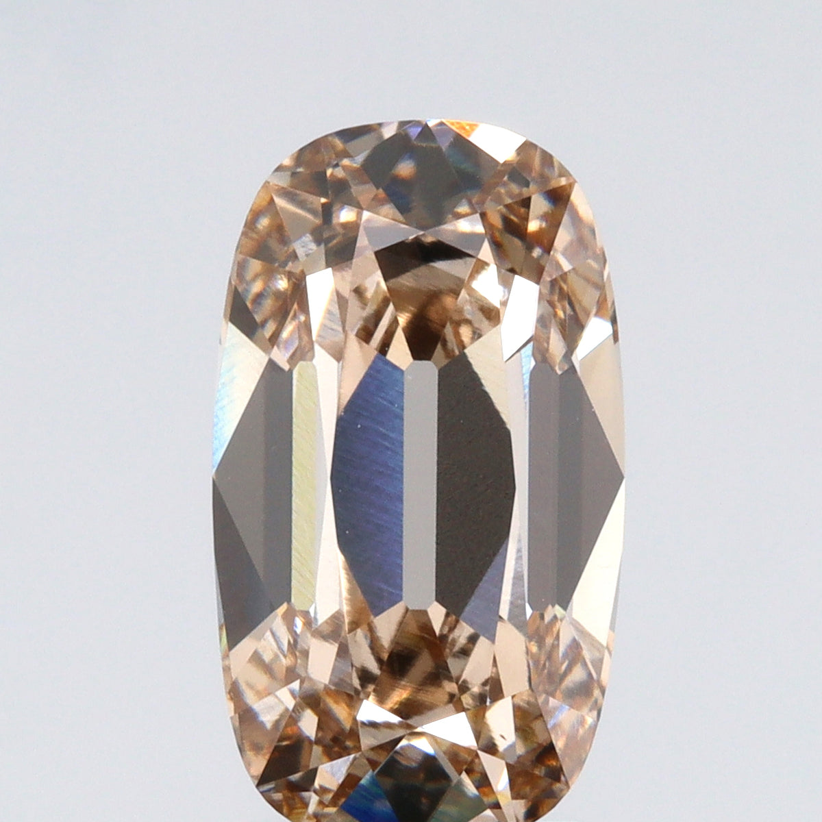 3.00ct |Light Brown/VS1 Cushion Old Mine Cut Lab Diamond (IGI)-LITHOS Diamond