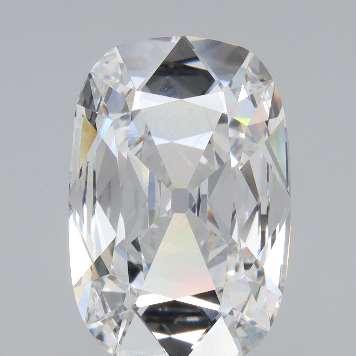 4.76ct | E/VVS2 Antique Cushion Shape Old Mine Cut Lab Diamond (IGI)