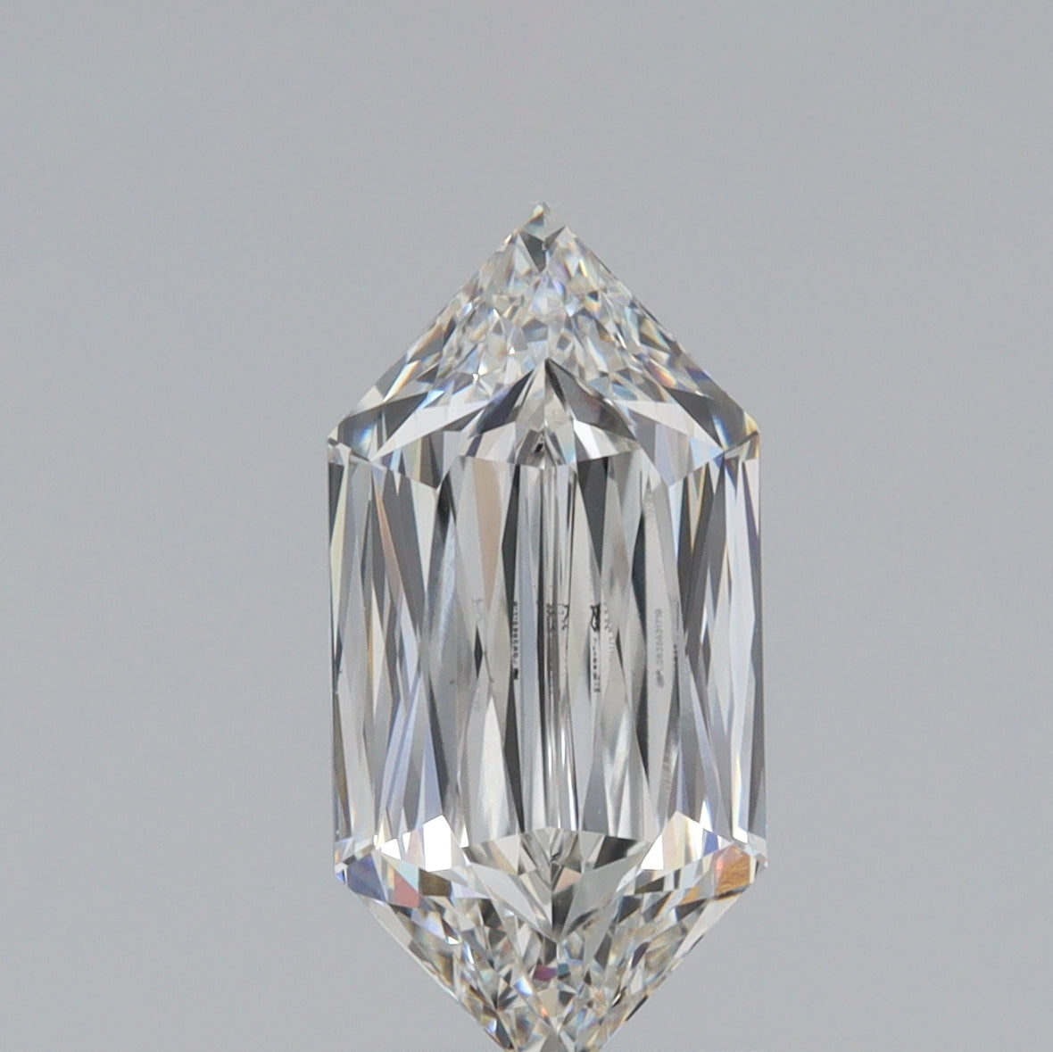 2.32ct | F/VS1 Hexagon Shape Lattice Cut Lab Diamond (IGI)