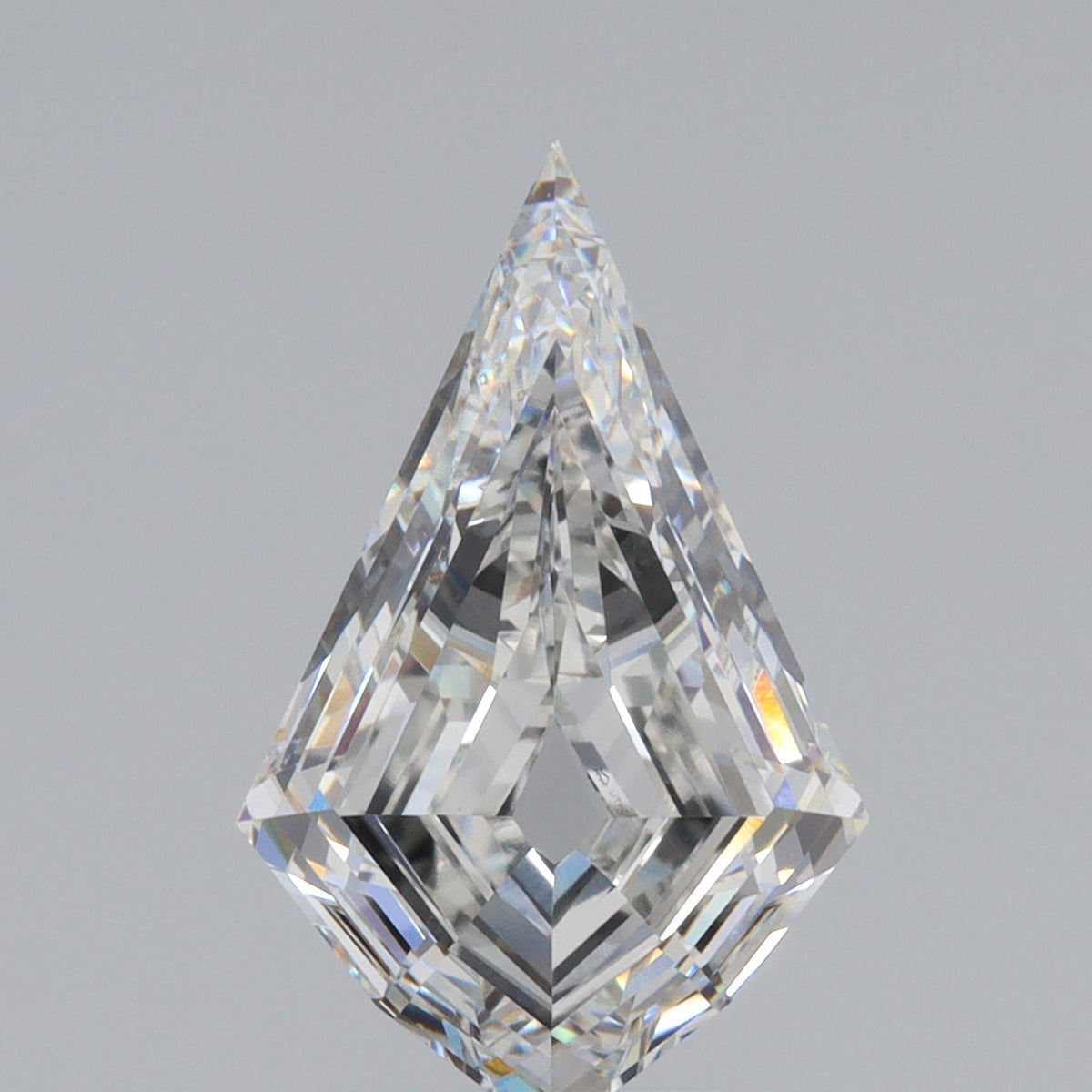 3.03ct | F/VVS2 Kite Step Cut Lab Diamond (IGI)