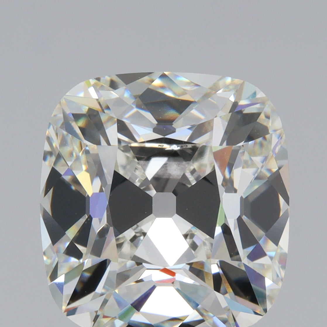 6.23ct | G/VVS2 Cushion Shape Old Mine Cut Lab Diamond (IGI)