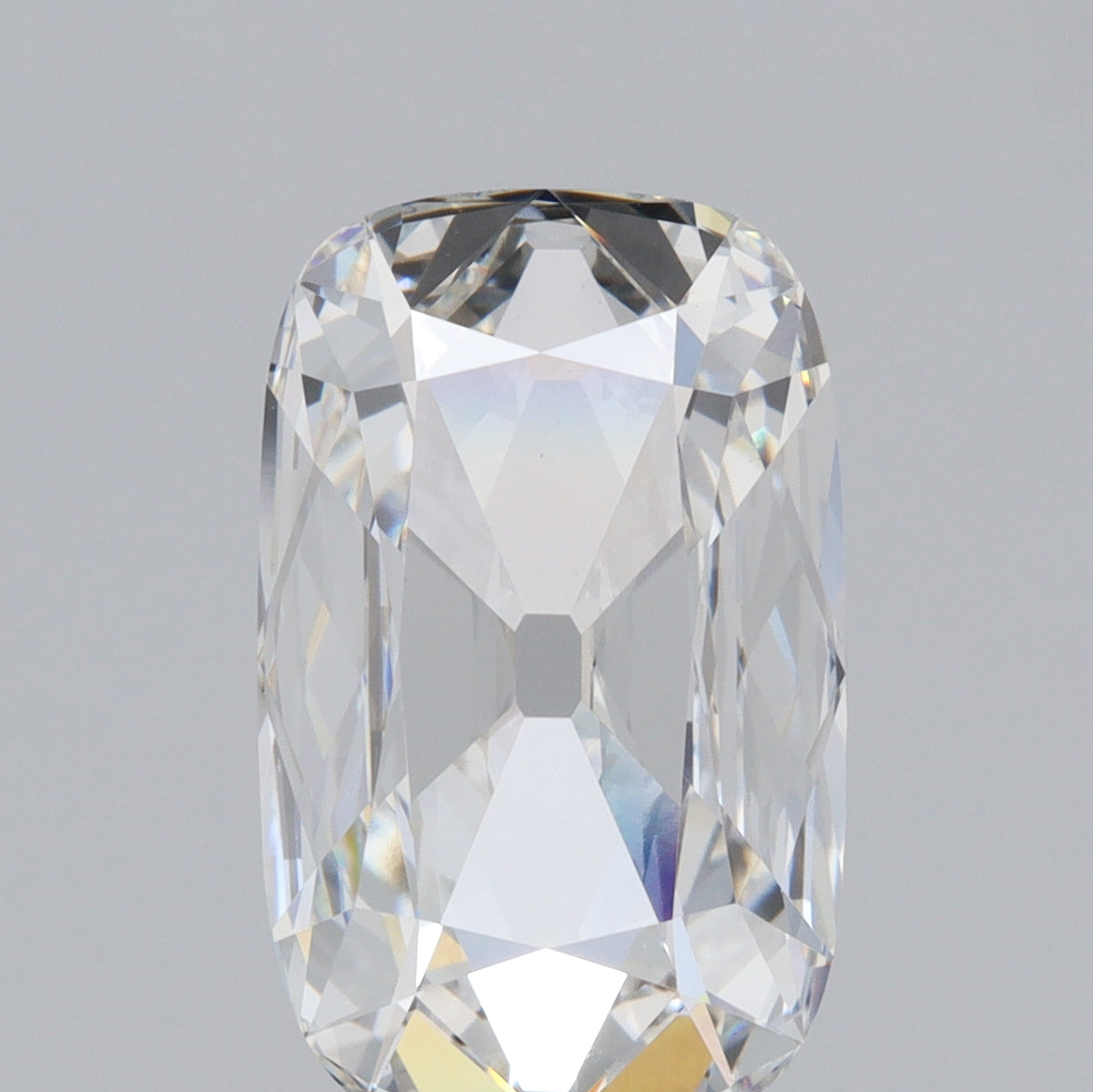 3.29ct | F/VVS2 Antique Cushion Shape Old Mine Cut Lab Diamond (IGI)-LITHOS Diamond
