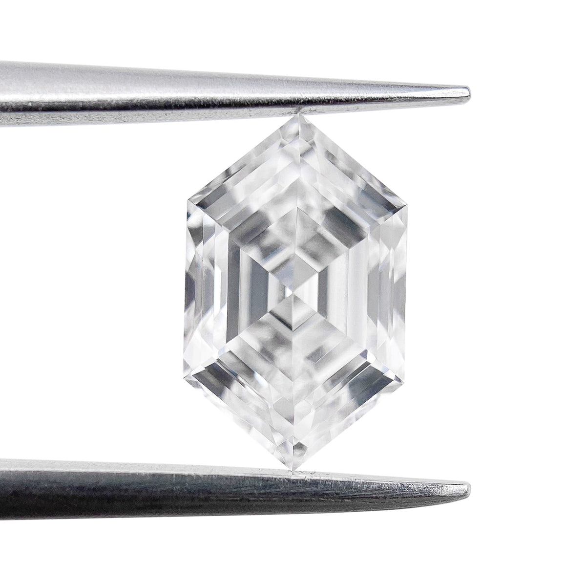 1.67ct | E/VS1 Hexagon Shape Step Cut Lab Diamond (IGI)-LITHOS Diamond