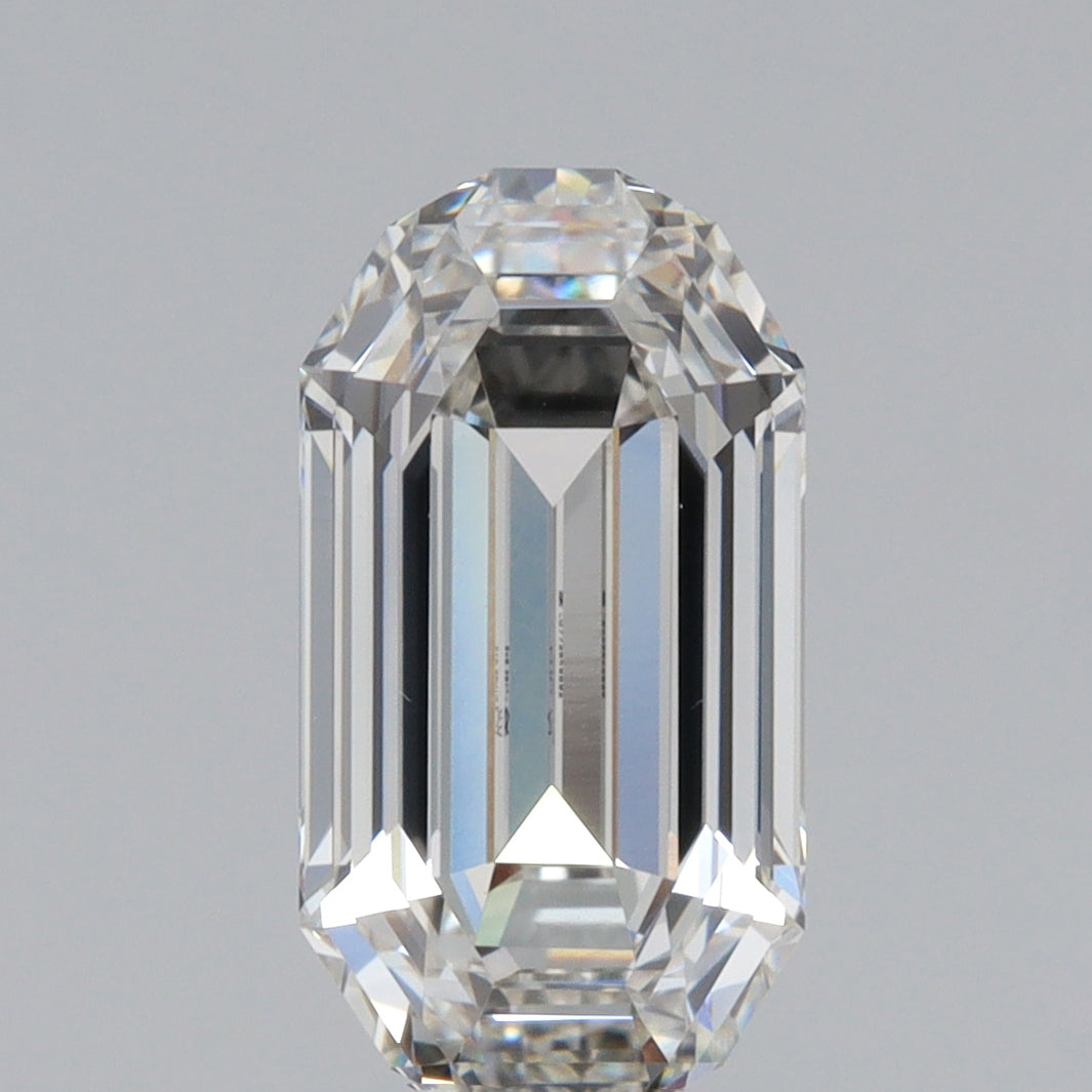 2.70ct | G/VVS2 Cushion Shape Step Cut Lab Diamond (IGI)