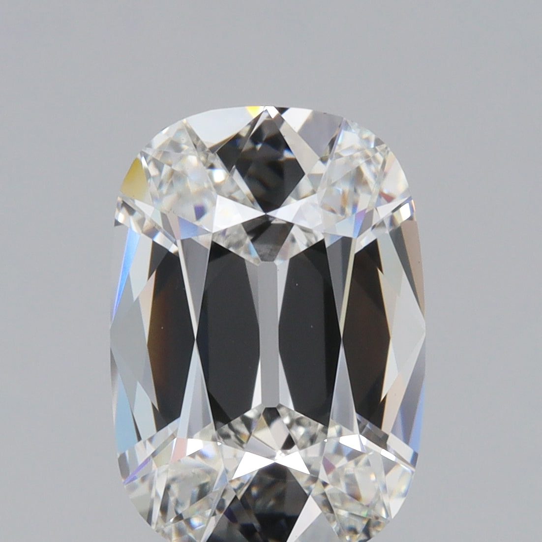 3.31ct | F/VS1 Cushion Shape Old Mine Cut Lab Diamond (IGI)-LITHOS Diamond