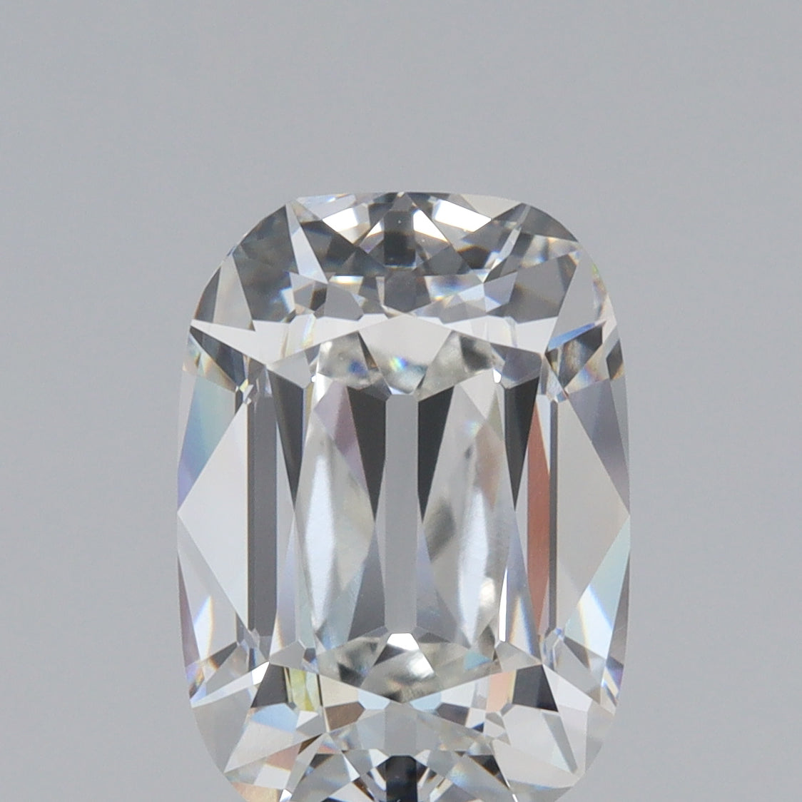 4.03ct | F/VVS1 Cushion Shape Old Mine Cut Lab Diamond (IGI)