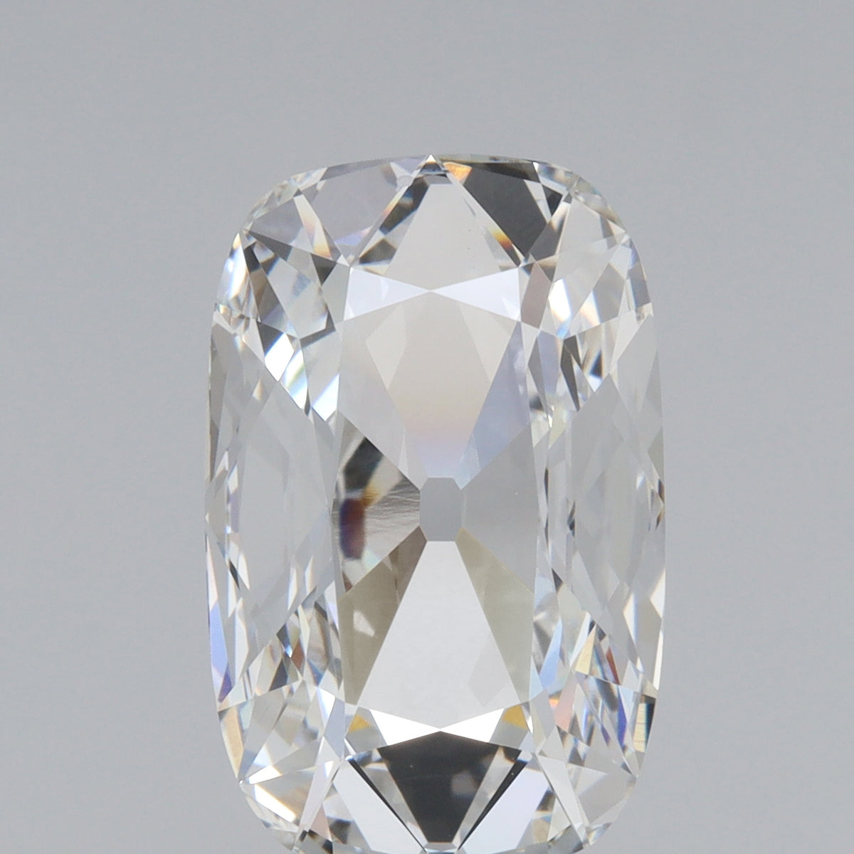 3.83ct | F/VVS2 Antique Cushion Shape Old Mine Cut Lab Diamond (IGI)-LITHOS Diamond