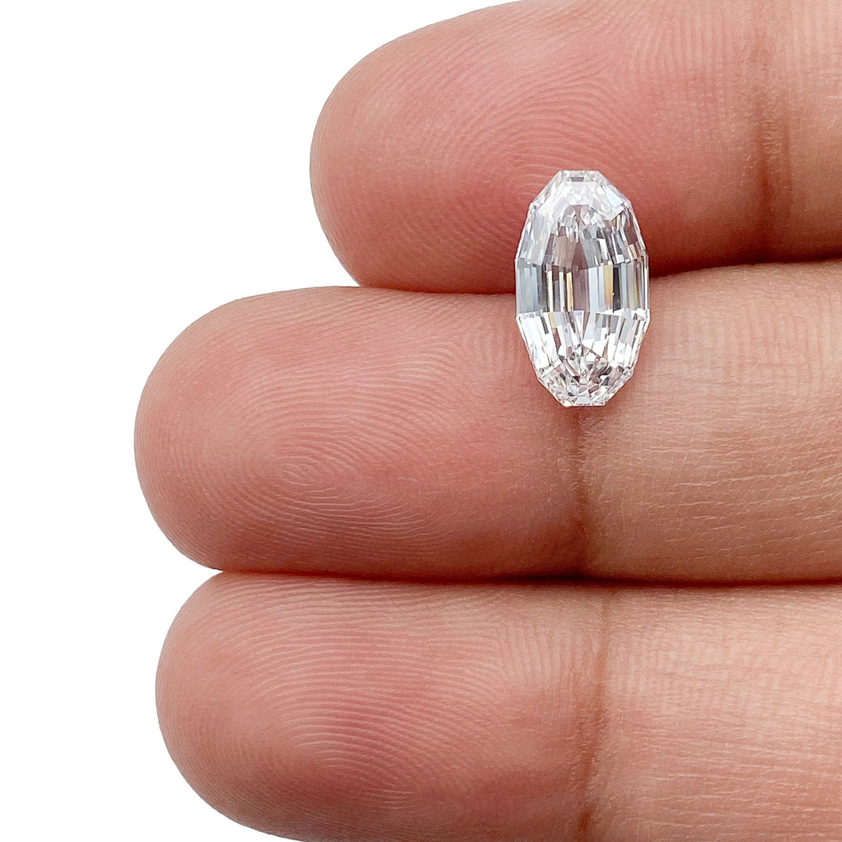 1.85ct | E/VS1 Oval Shape Step Cut Lab Diamond (IGI)-LITHOS Diamond