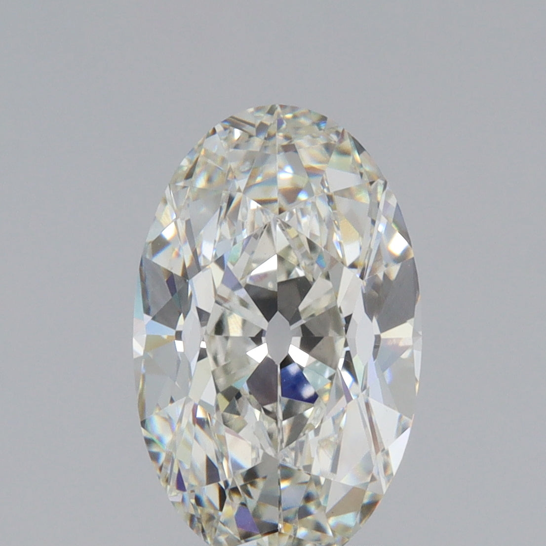2.87ct | G/VVS2 Oval Shape Old Mine Cut Lab Diamond (IGI)