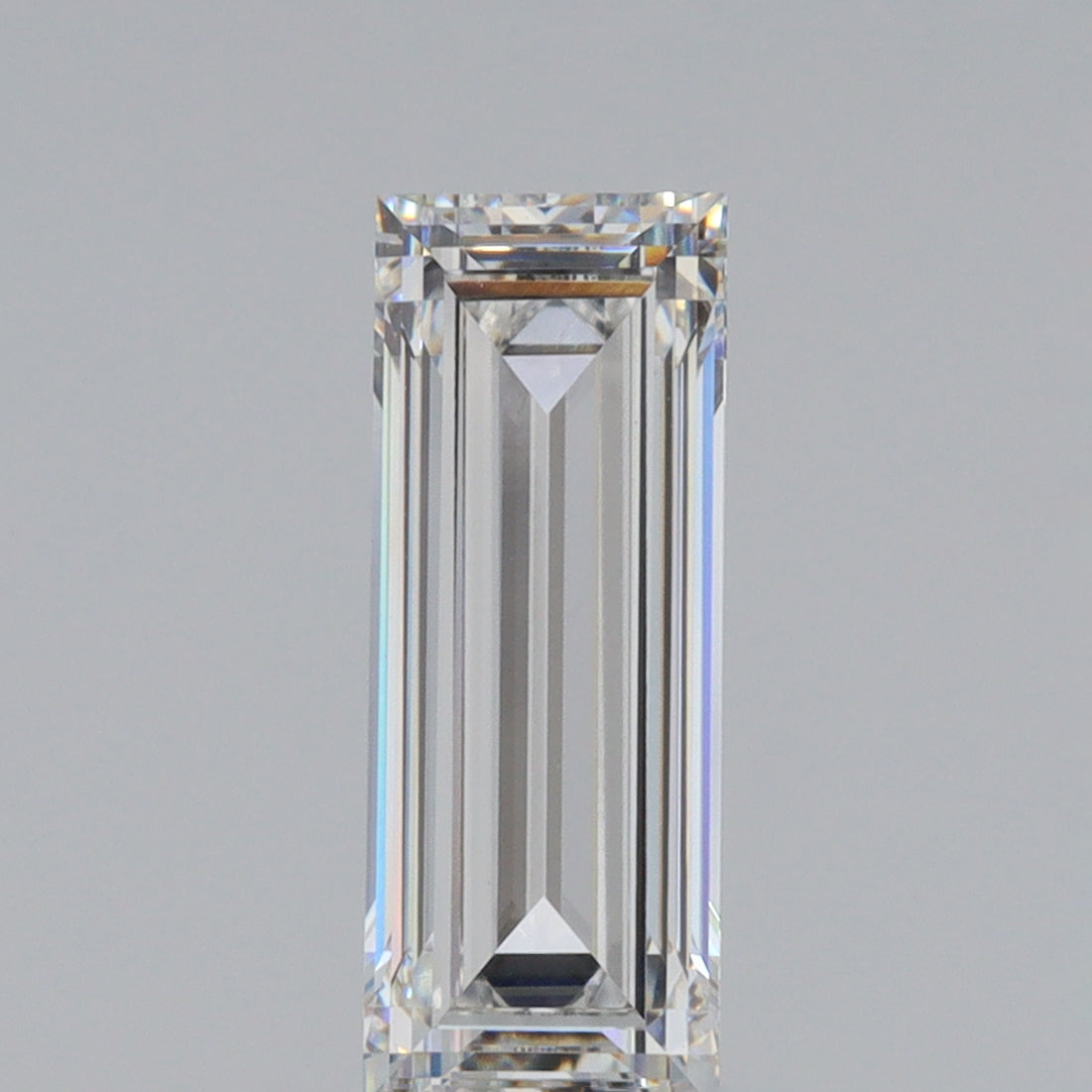 1.71ct | F/VVS2 Baguette Shape Step Cut Lab Diamond (IGI)