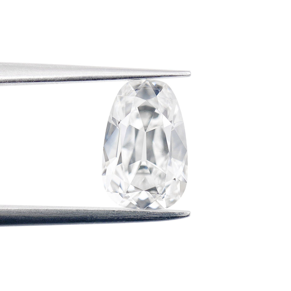 1.90ct | F/VS1 Pear Shape Old Mine Cut Lab Diamond (IGI)-LITHOS Diamond
