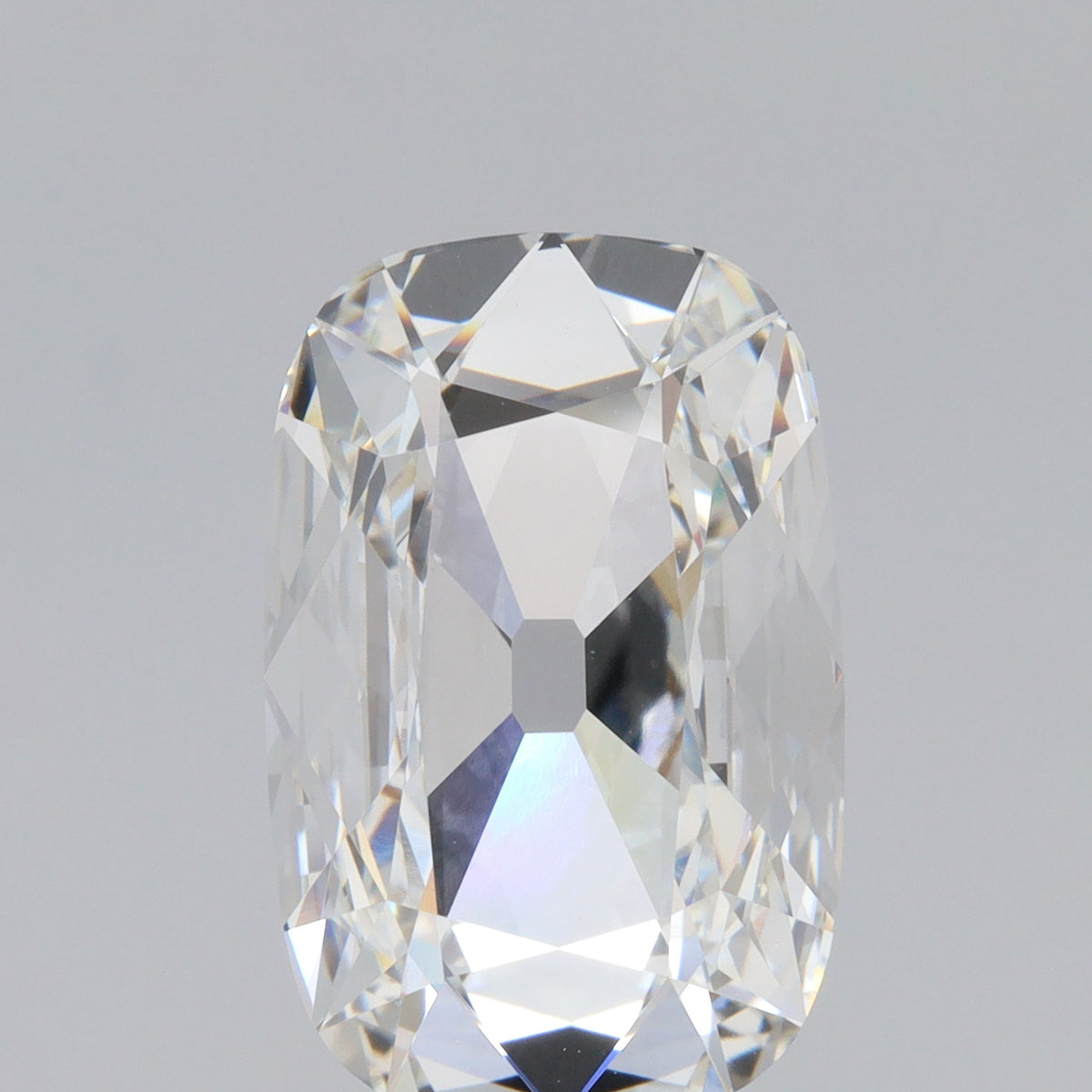 5.02ct | G/VVS2 Antique Cushion Shape Old Mine Cut Lab Diamond (IGI)