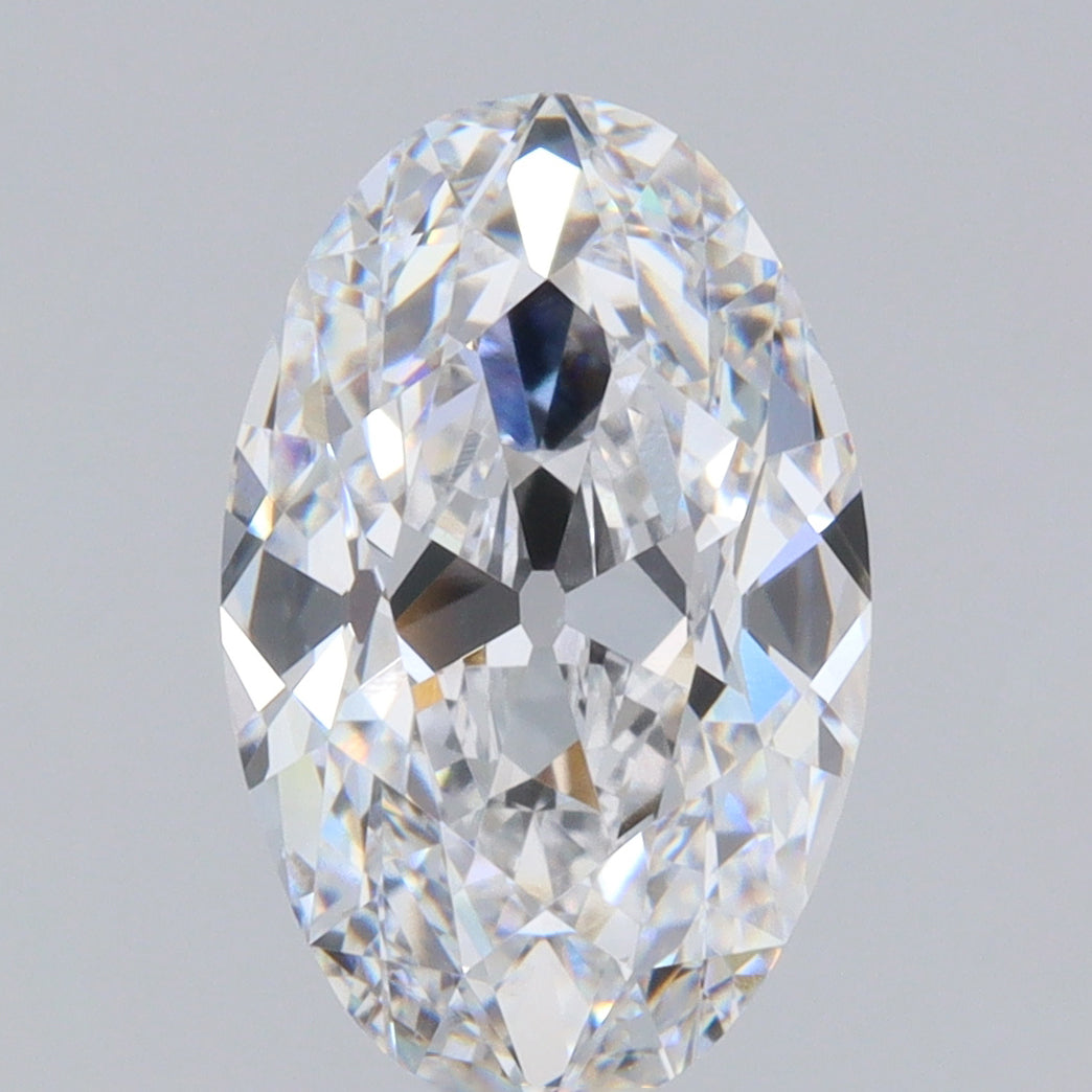 2.26ct | E/VVS2 Oval Shape Old Mine Cut Lab Diamond (IGI)