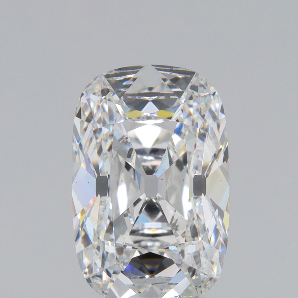 3.91ct | E/VS2 Antique Cushion Shape Old Mine Cut Lab Diamond (IGI)-LITHOS Diamond