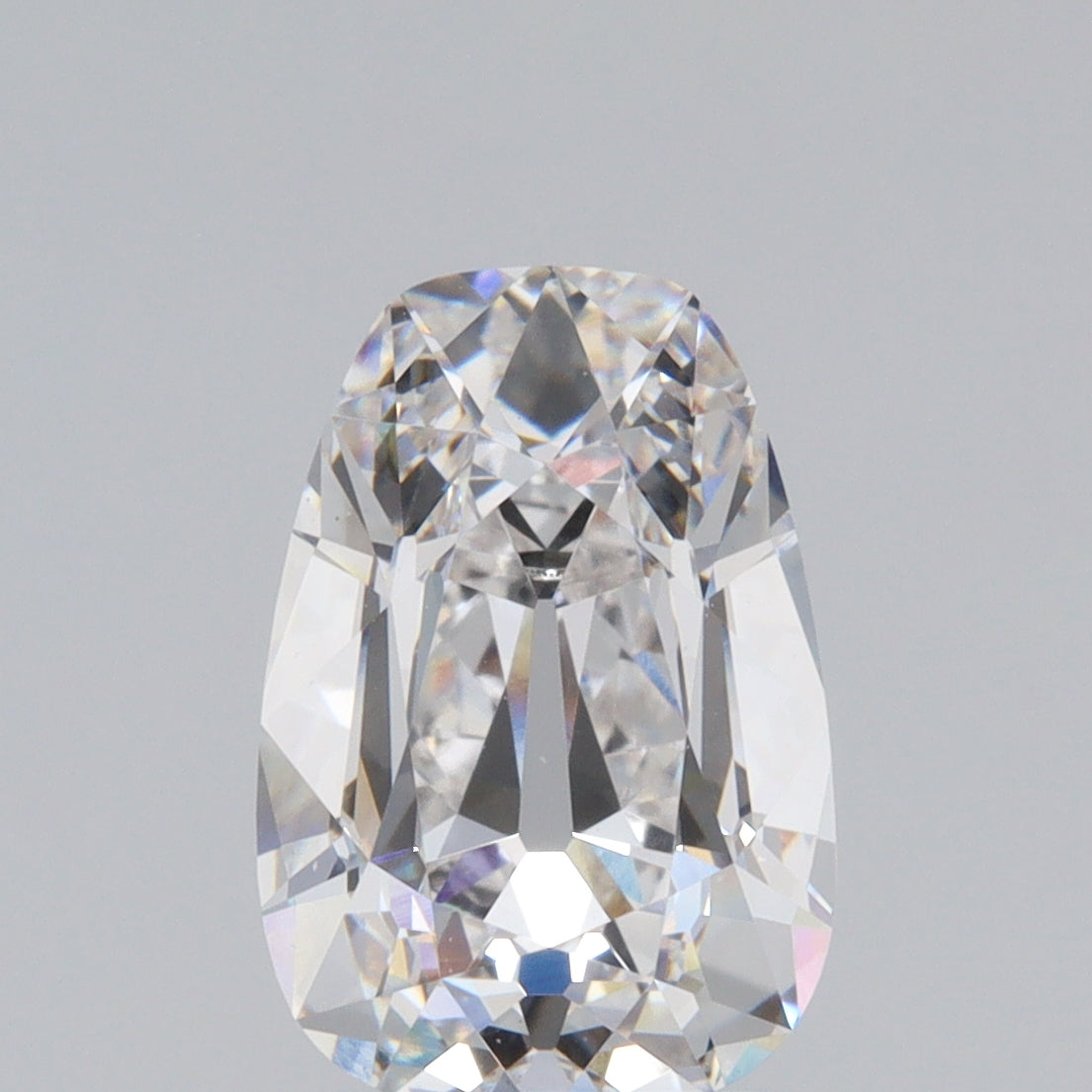 2.85ct | E/VS1 Tapered Cushion Shape Old Mine Cut Lab Diamond (IGI)