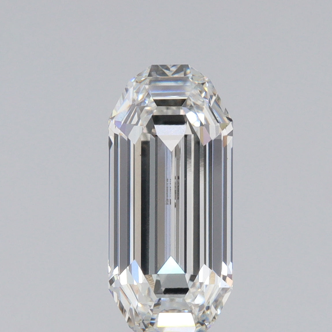 2.15ct | F/VS1 Octagon Shape Step Cut Lab Diamond (IGI)-LITHOS Diamond
