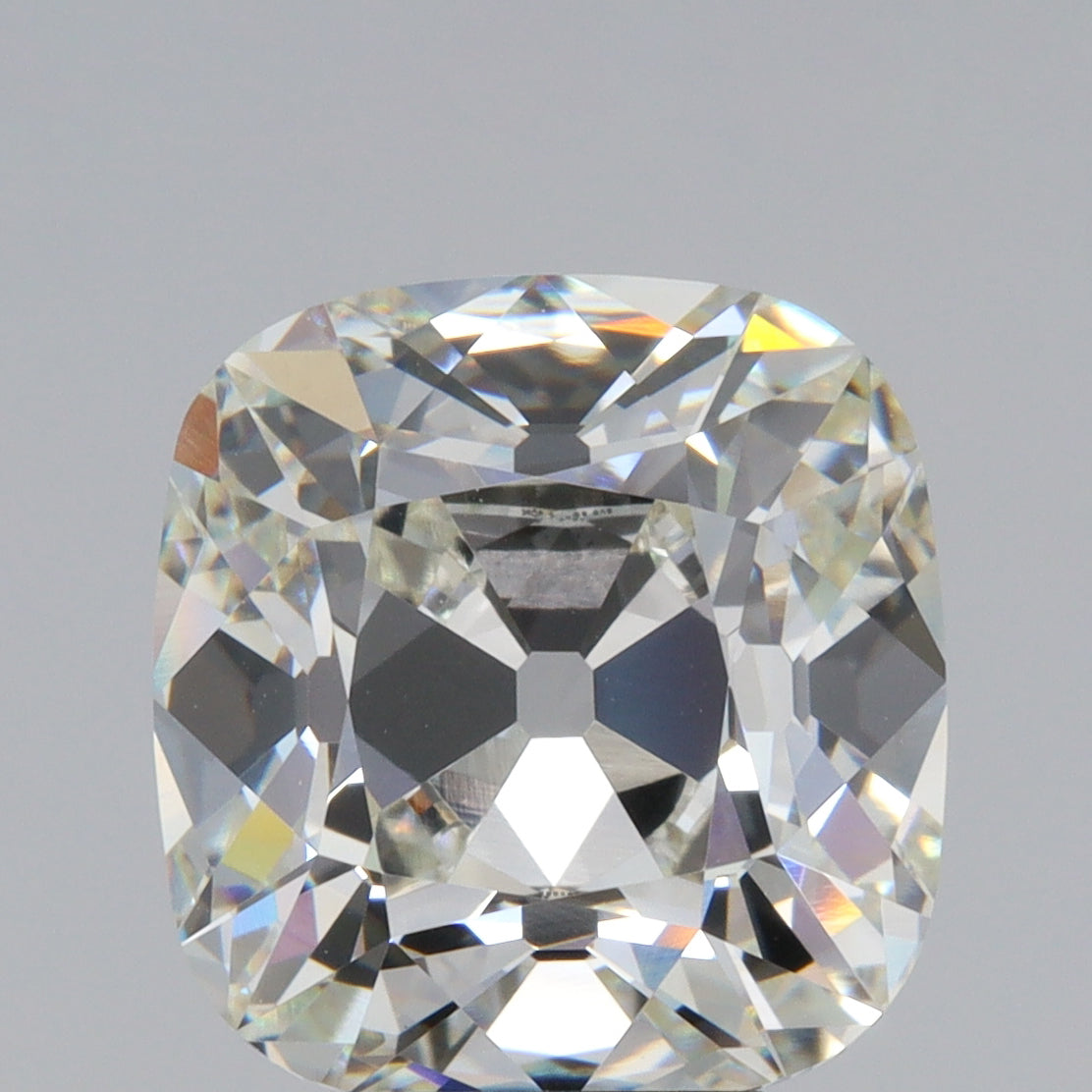 5.23ct | H/VVS2 Cushion Shape Old Mine Cut Lab Diamond (IGI)