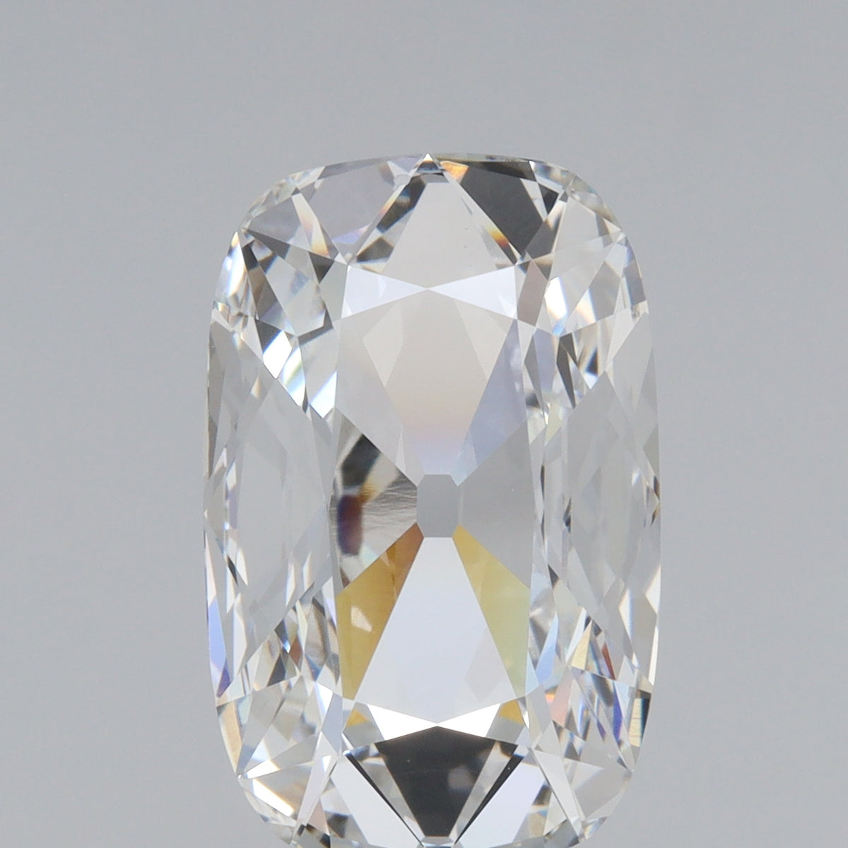 3.83ct | F/VVS2 Antique Cushion Shape Old Mine Cut Lab Diamond (IGI)