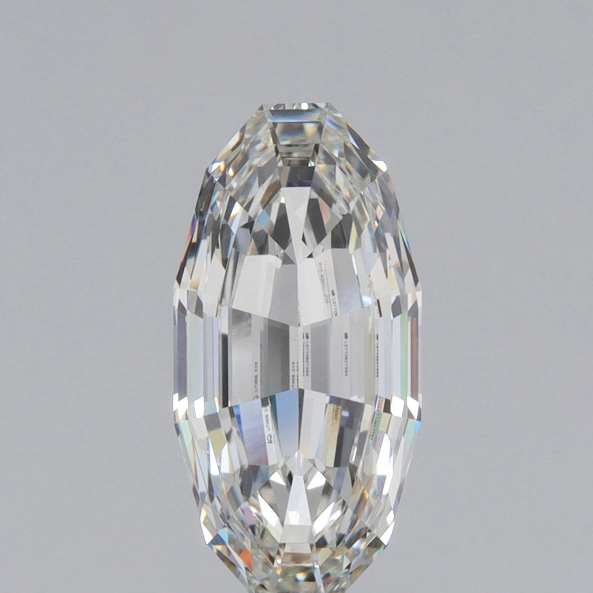 2.52ct | F/VVS2 Oval Shape Step Cut Lab Diamond (IGI)-LITHOS Diamond