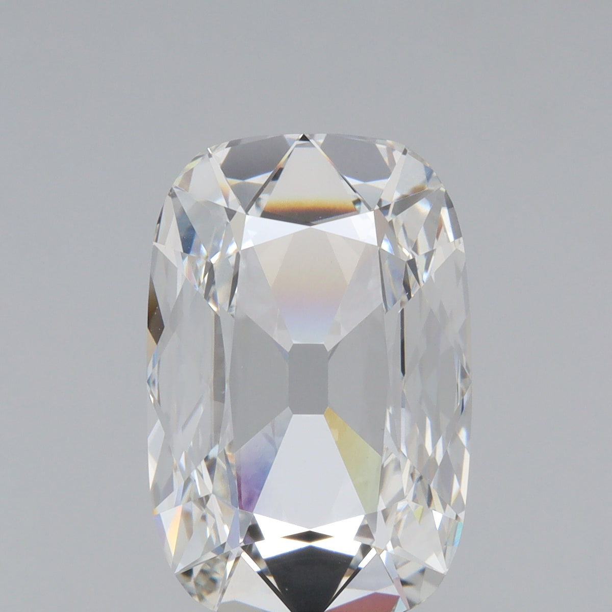 4.62ct | F/VVS2 Antique Cushion Shape Old Mine Cut Lab Diamond (IGI)