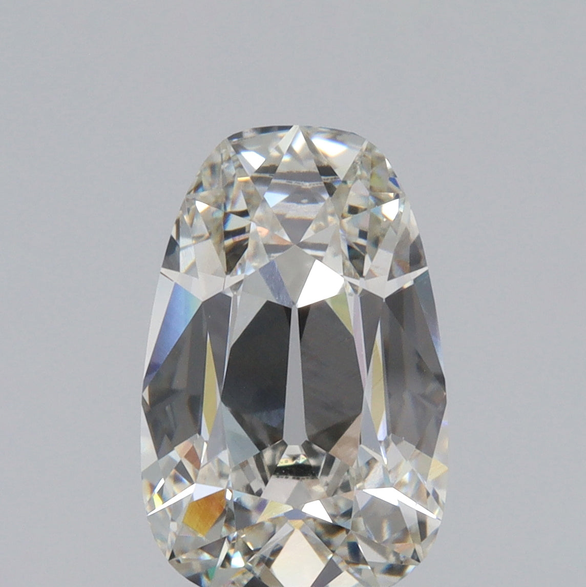 3.07ct | G/VVS2 Tapered Cushion Shape Old Mine Cut Lab Diamond (IGI)-LITHOS Diamond