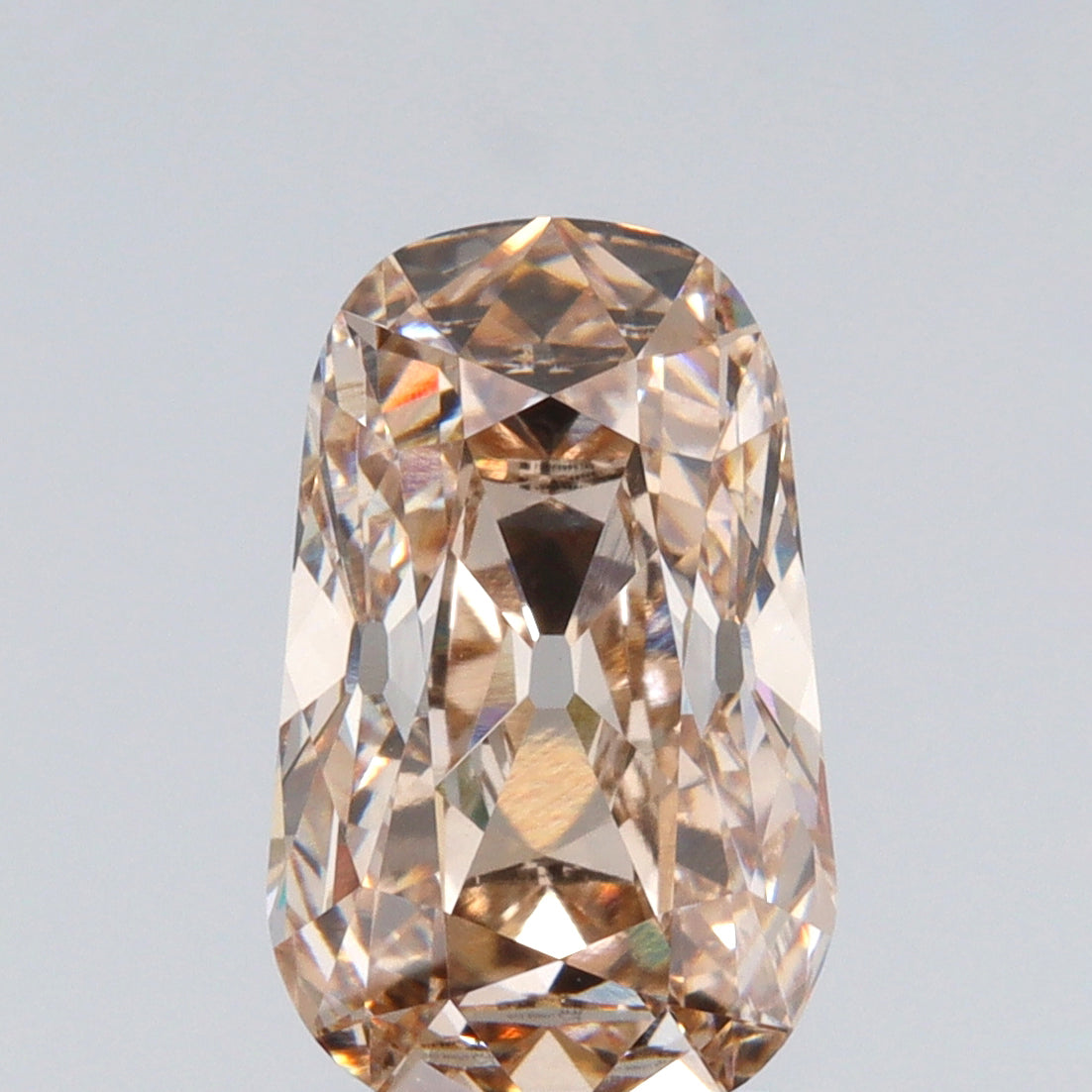 3.03ct | O-P/VVS2 Champagne Tapered Cushion Shape Old Mine Cut Lab Diamond (IGI)-LITHOS Diamond