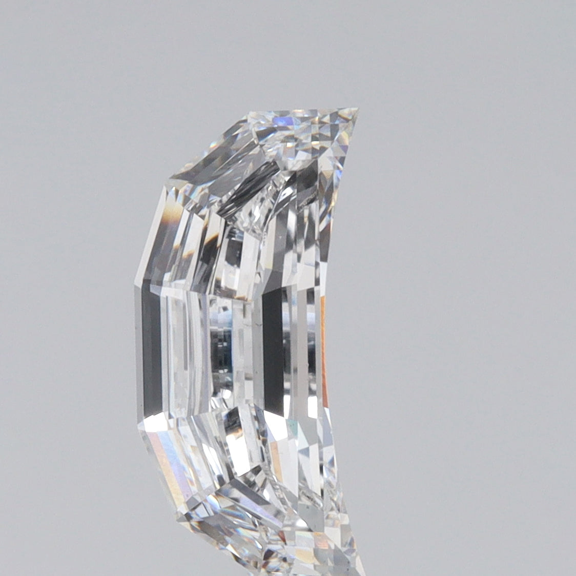 1.94ct | E/VS1 Half Moon Shape Step Cut Lab Diamond (IGI)-LITHOS Diamond