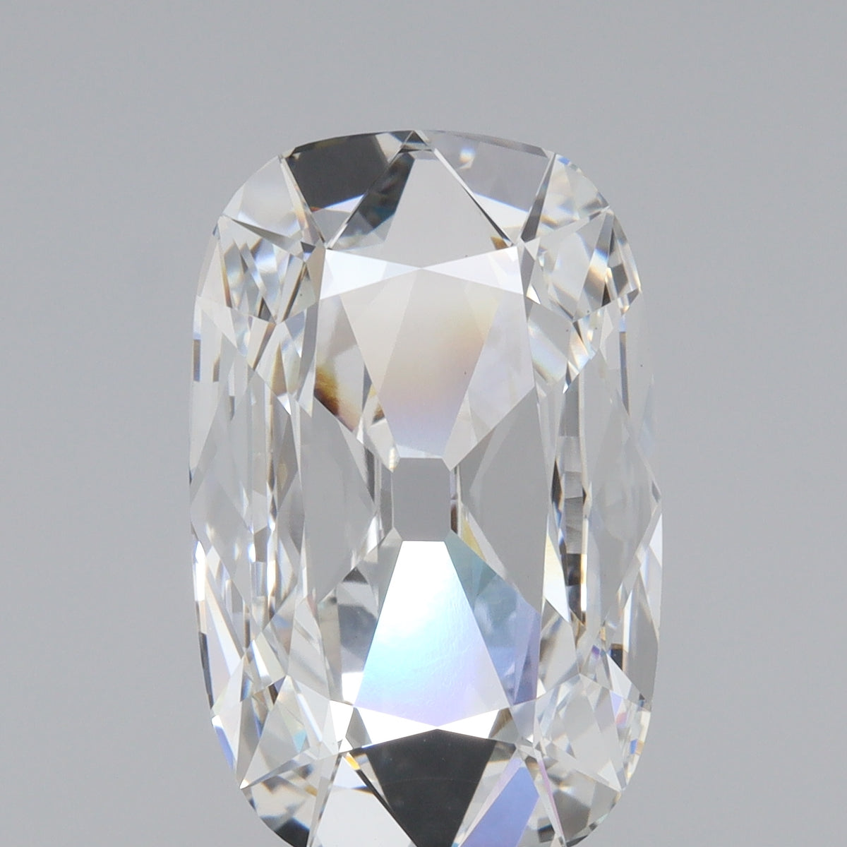5.03ct | F/VVS2 Antique Cushion Shape Old Mine Cut Lab Diamond (IGI)-LITHOS Diamond