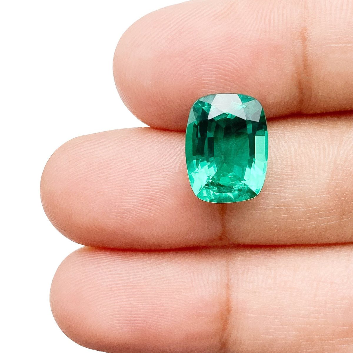 4.20ct | Brilliant Cut Cushion Shape Lab Emerald