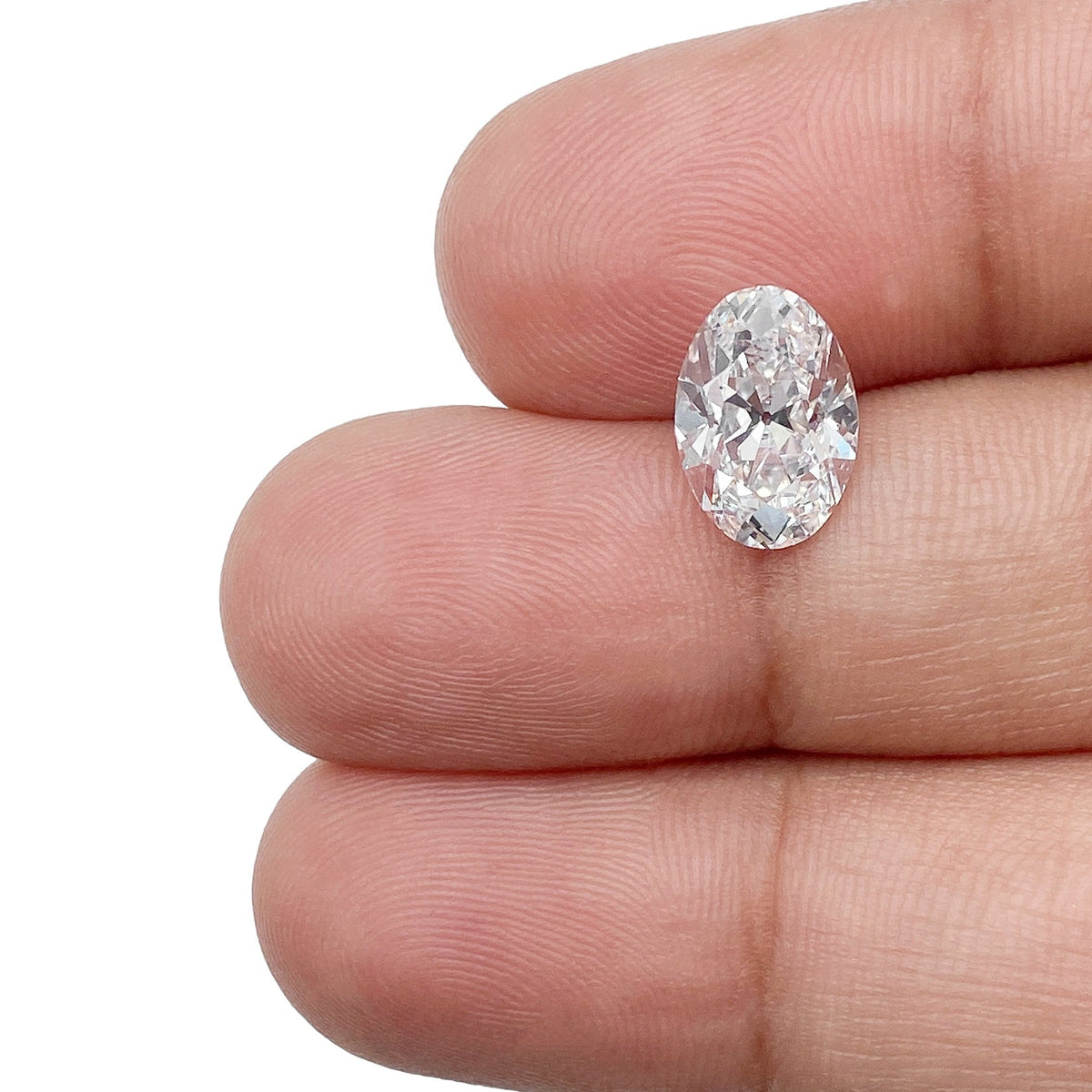 2.01ct | E/VS1 Oval Shape Old Mine Cut Lab Diamond (IGI)-LITHOS Diamond