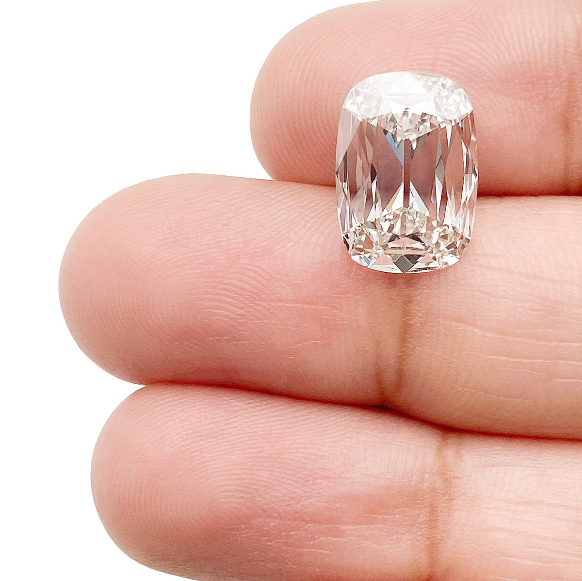 3.33ct | G/VVS2 Cushion Shape Old Mine Cut Lab Diamond (IGI)