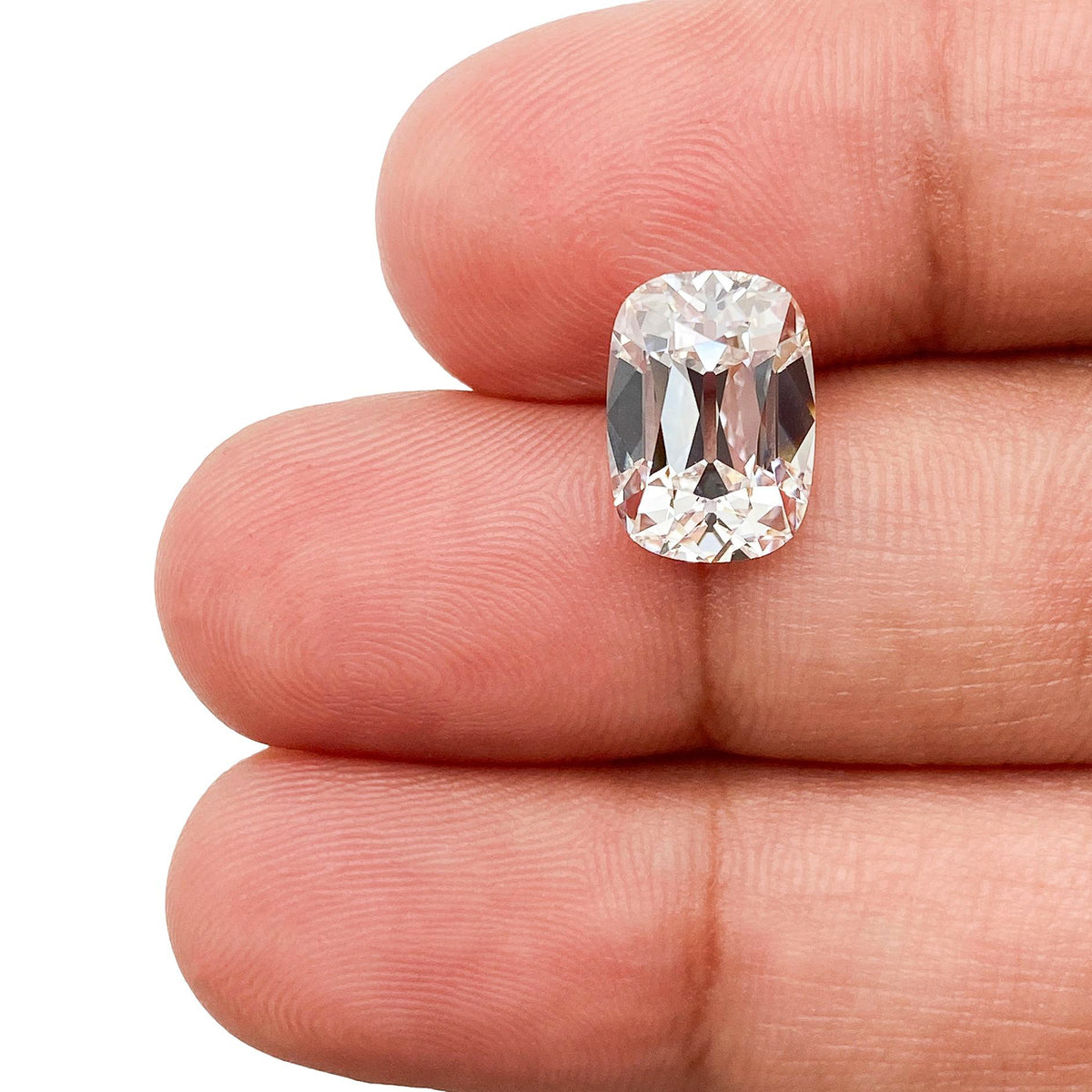3.05ct | E/VVS2 Cushion Shape Old Mine Cut Lab Diamond (IGI)