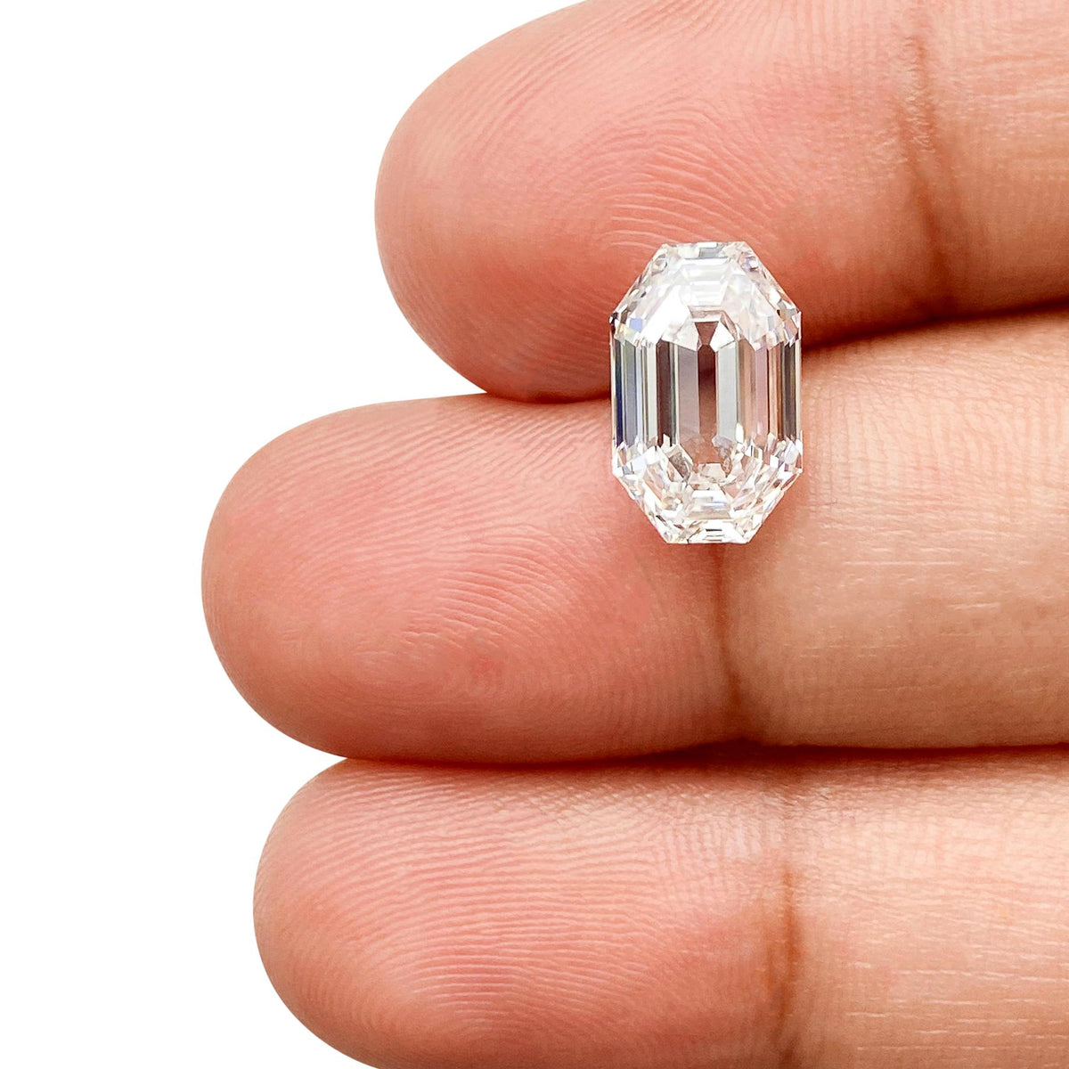 2.81ct | F/VVS2 Octagon Shape Step Cut Lab Diamond (IGI)