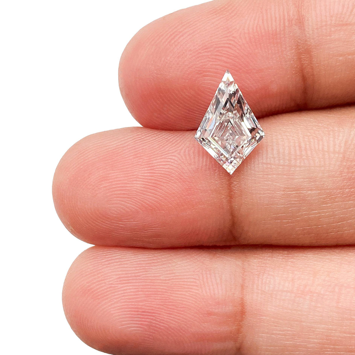 2.01ct | D/VVS2 Kite Shape Step Cut Lab Diamond (IGI)-LITHOS Diamond