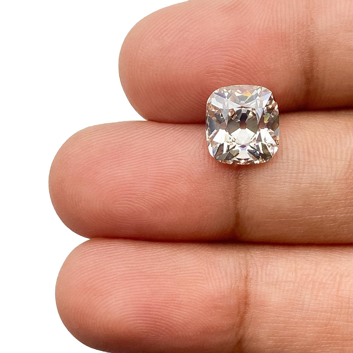 2.75ct | L/VVS2 Cushion Shape Old Mine Cut Lab Diamond (IGI)