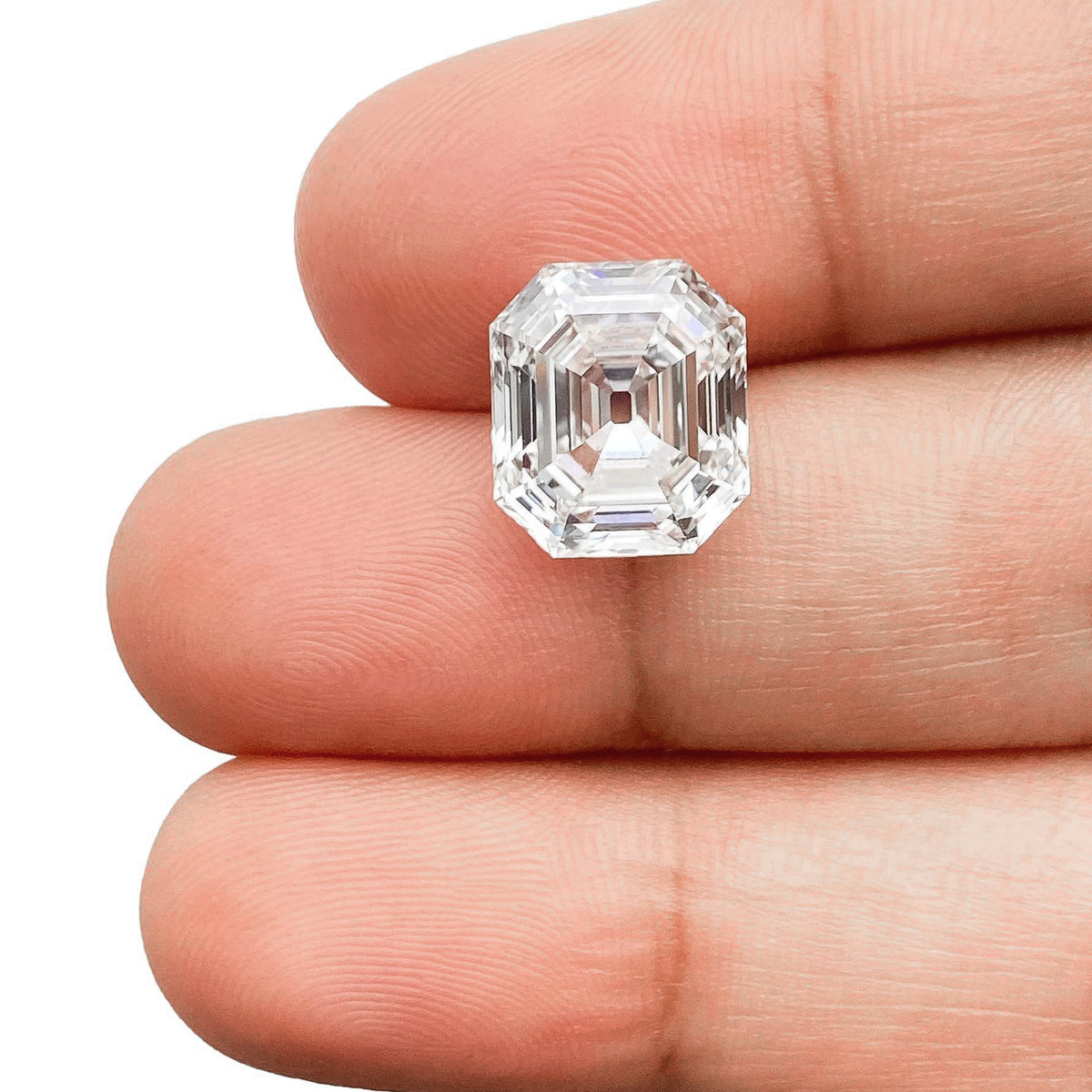 5.07ct | F/VVS2 Antique Emerald Shape Step Cut Lab Diamond (IGI)