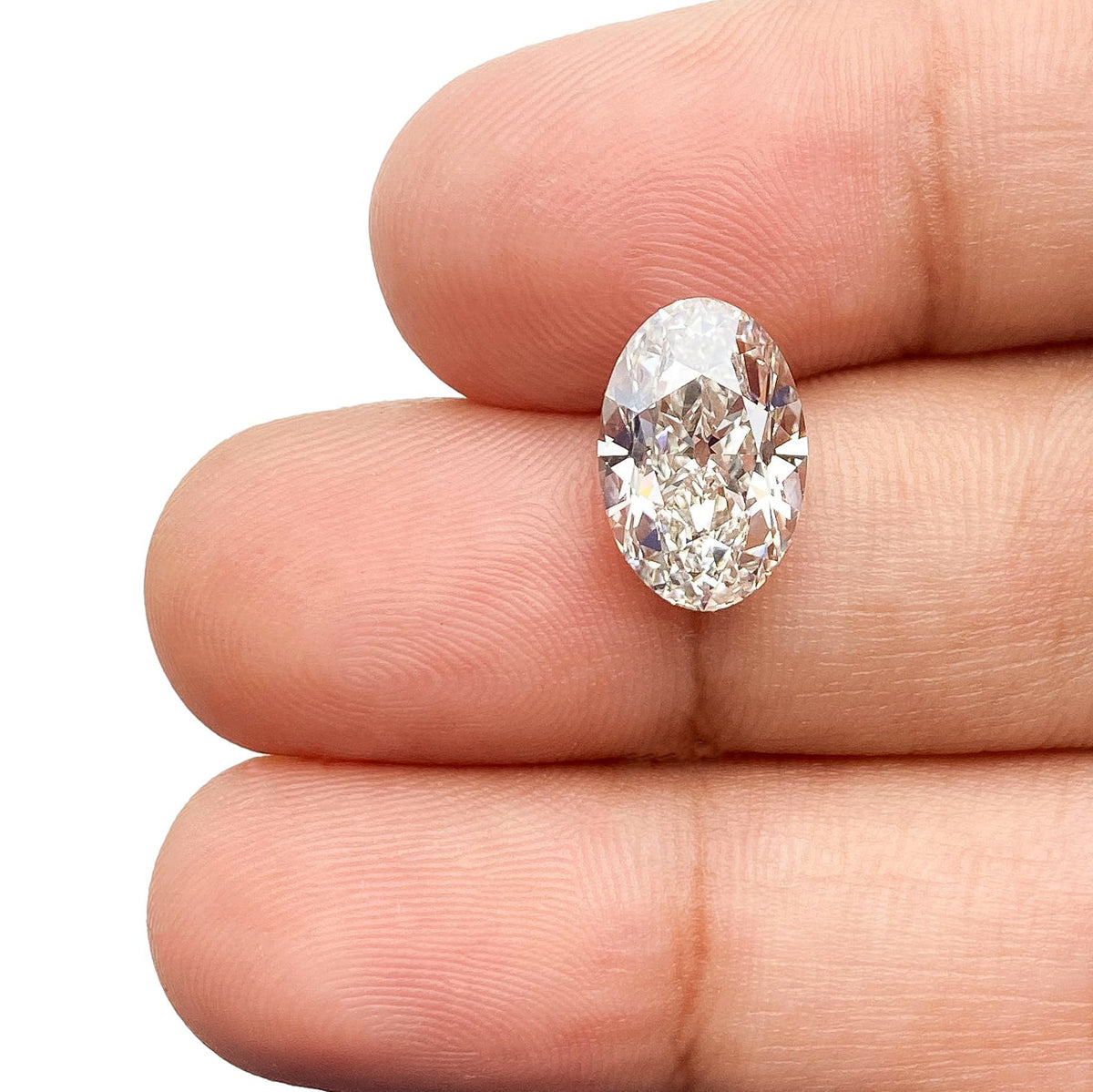 3.03ct | H/VVS2 Oval Shape Old Mine Cut Lab Diamond (IGI)