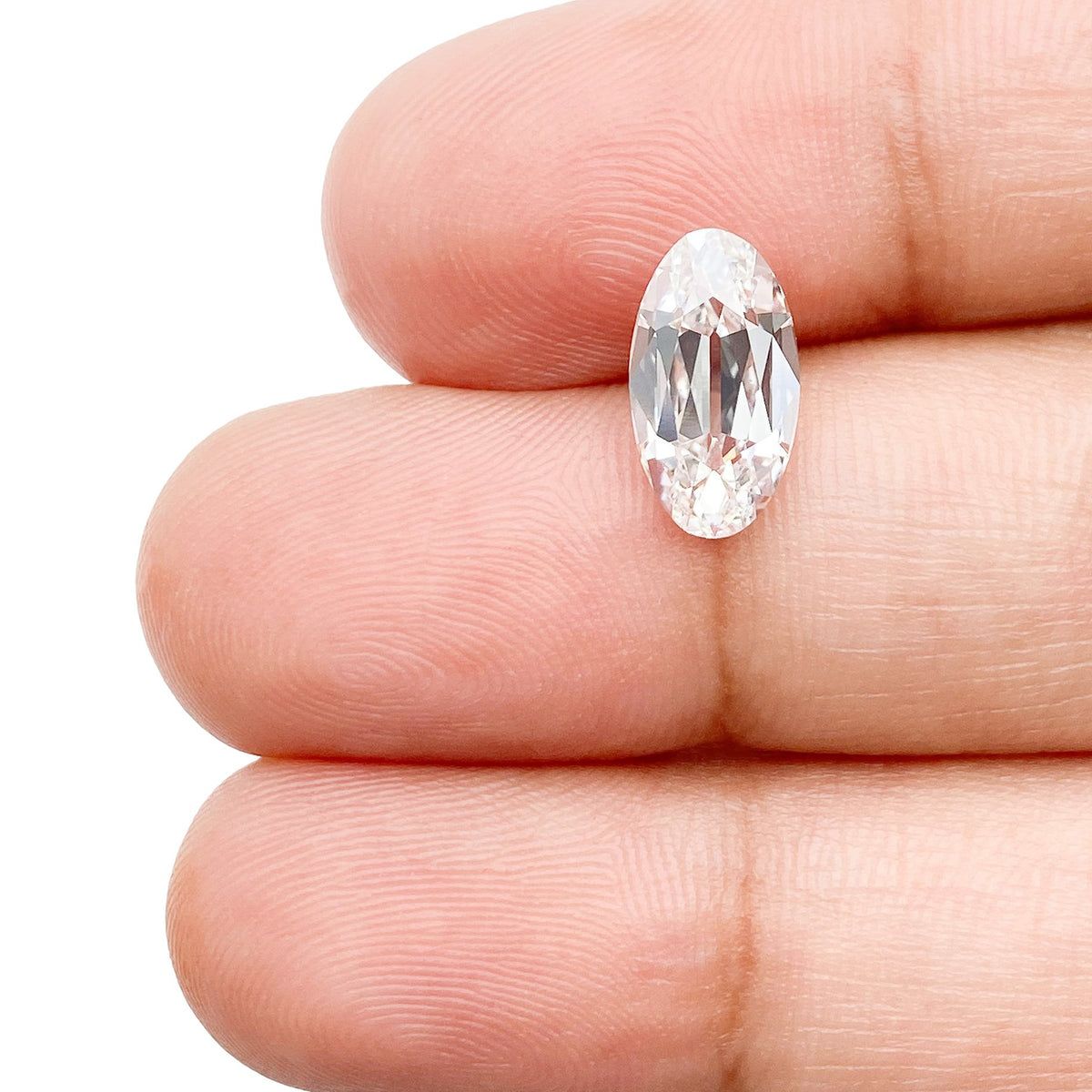 1.76ct | E/VS1 Oval Shape Old Mine Cut Lab Diamond (IGI)
