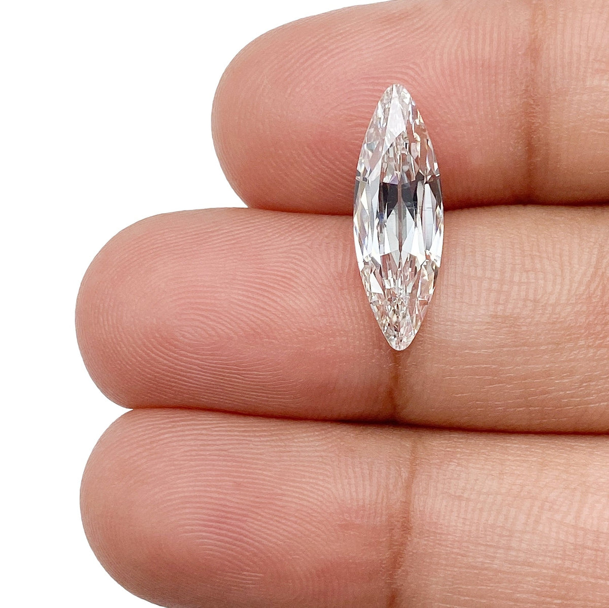 2.11ct | F/VS2 Oval Shape Old Mine Cut Lab Diamond (IGI)-LITHOS Diamond
