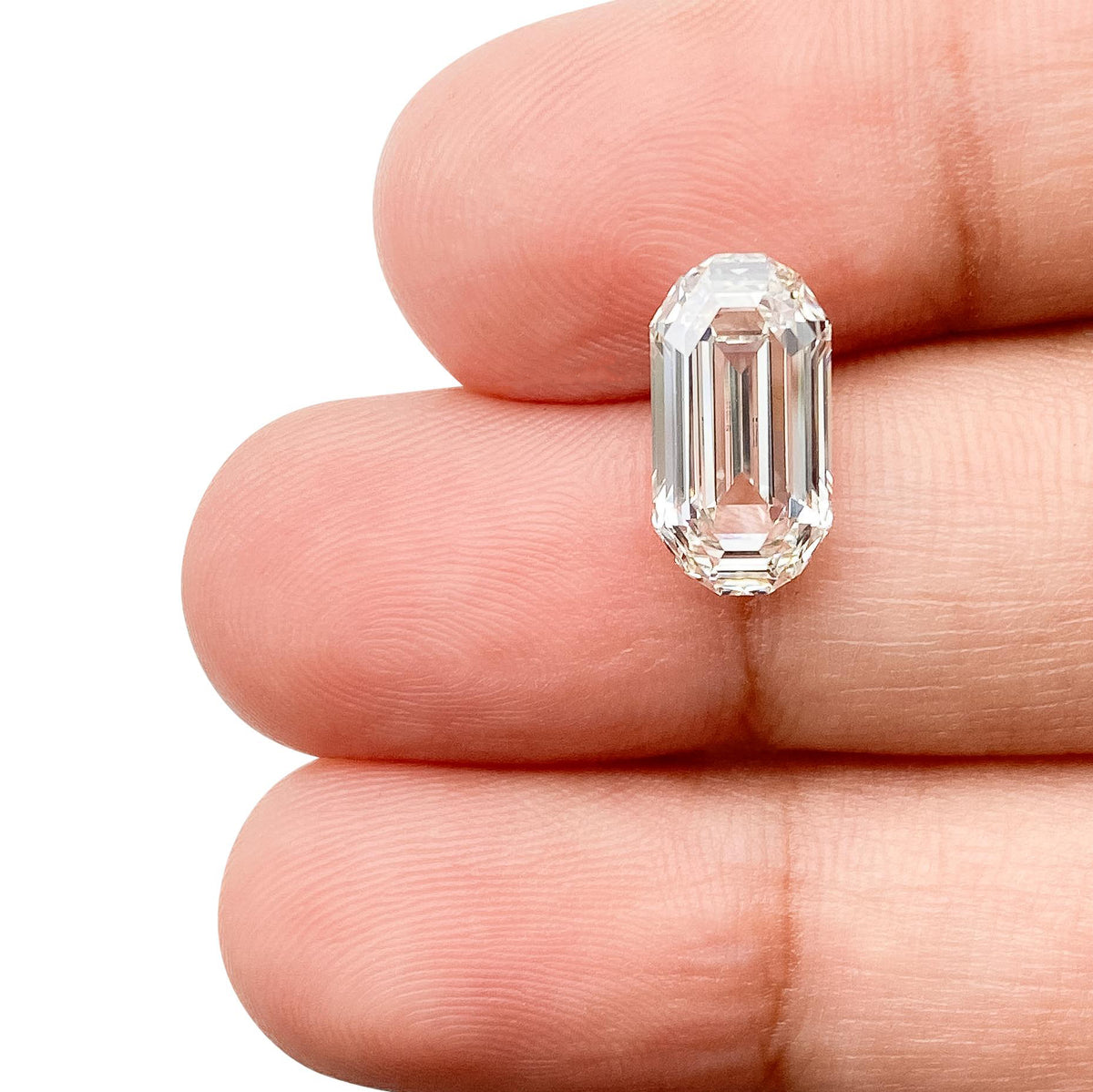 2.71ct | I/VVS2 Octagon Shape Step Cut Lab Diamond (IGI)
