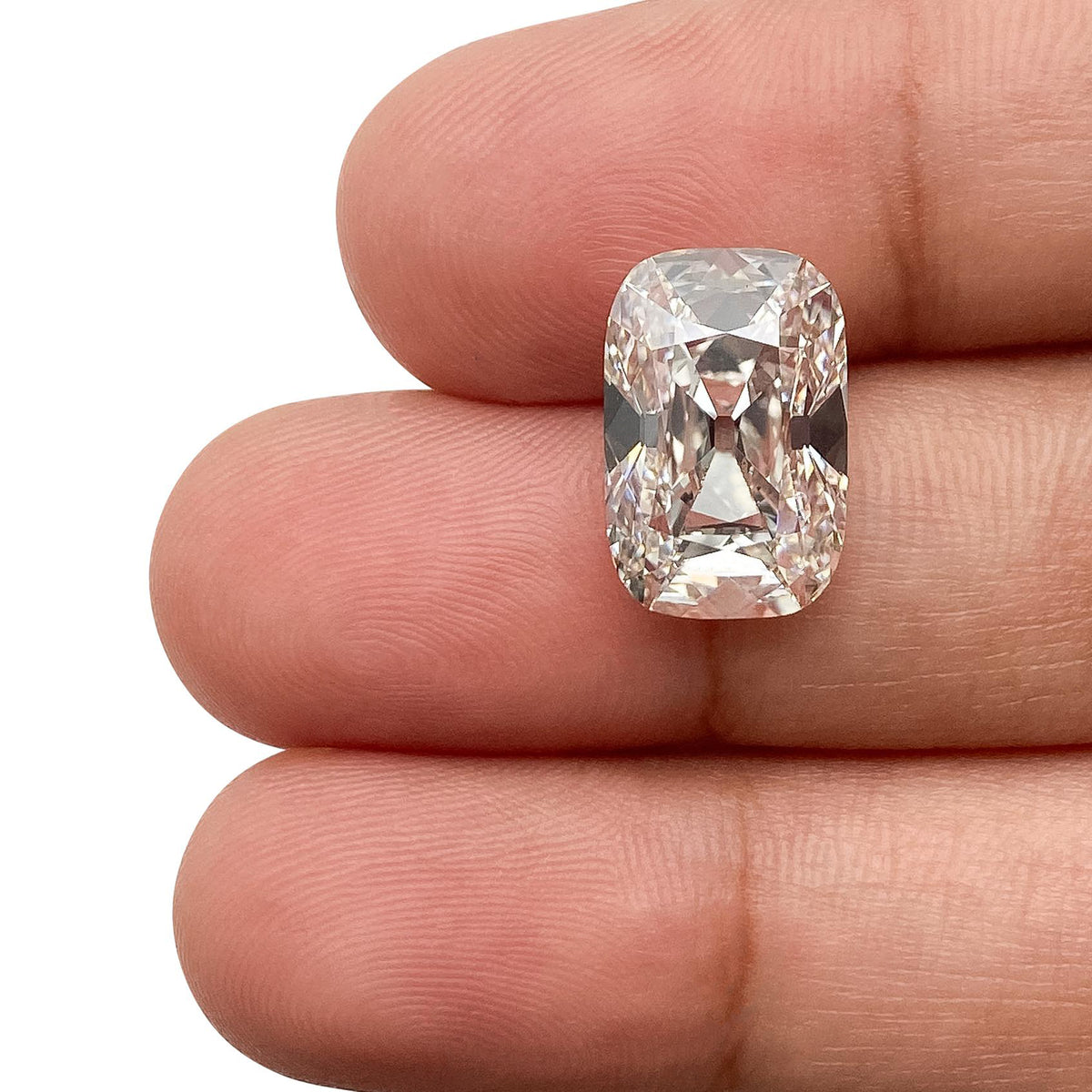 5.29ct | G/VS2 Antique Cushion Shape Old Mine Cut Lab Diamond (IGI)